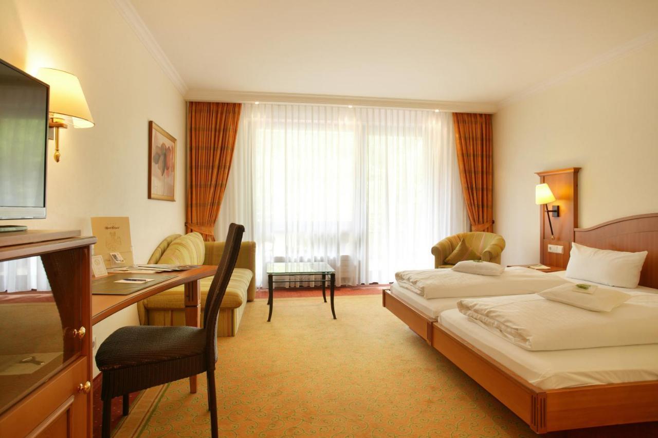 Hotel Ochsen Hoefen an der Enz Bagian luar foto